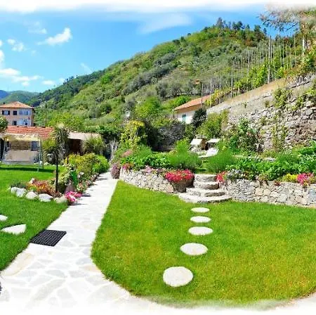 Vakantiehuis Family Albisola Superiore