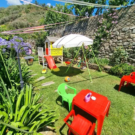 Vakantiehuis Family Albisola Superiore